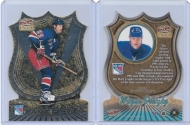 1998 PACIFIC REVELOUTION - NHL ICONS # 8 WAYNE GRETZKY - 1:121 PACKS