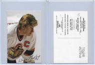 Cards: 1998 Wayne Gretzky Roller Hockey Arenas Postcard - $15.00