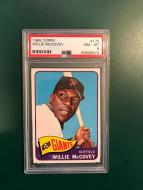 1965 Topps Willie McCovey - PSA 8